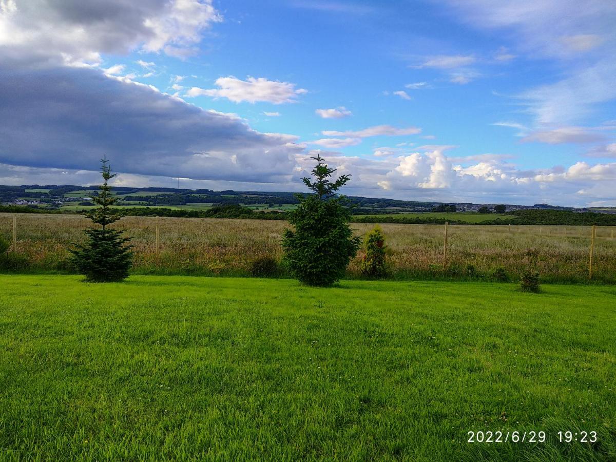 Cottage With Panoramic Views Kirk of Shotts 外观 照片