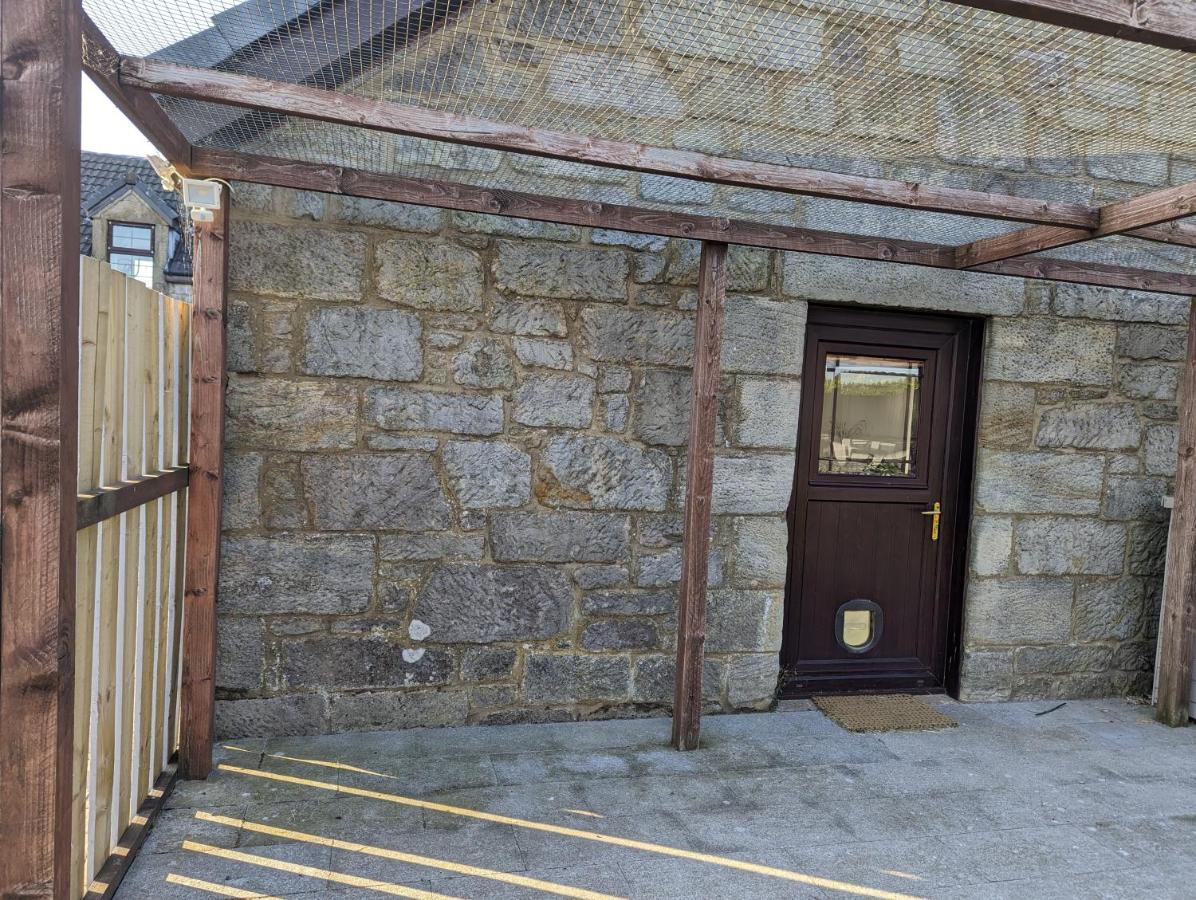 Cottage With Panoramic Views Kirk of Shotts 外观 照片